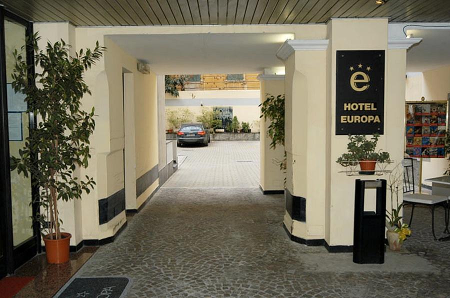 Europa 3* Génova